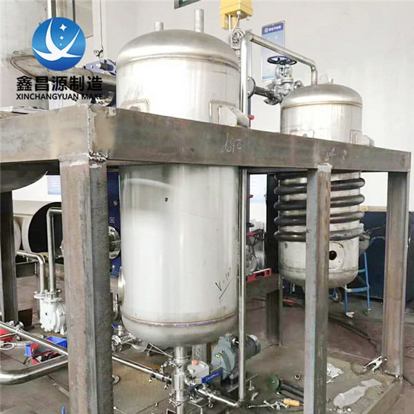 1649899981371358.jpg 不銹鋼儲(chǔ)罐9.jpg